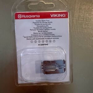 Husqvarna Viking Silver Invisible Zipper Foot